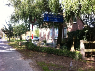 07-10-2012 - Bevelands borduurwerkje